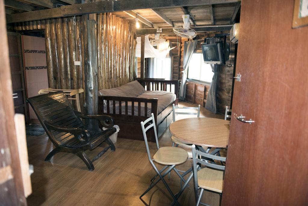 קו פי פי Sunflower Boathouse מראה חיצוני תמונה